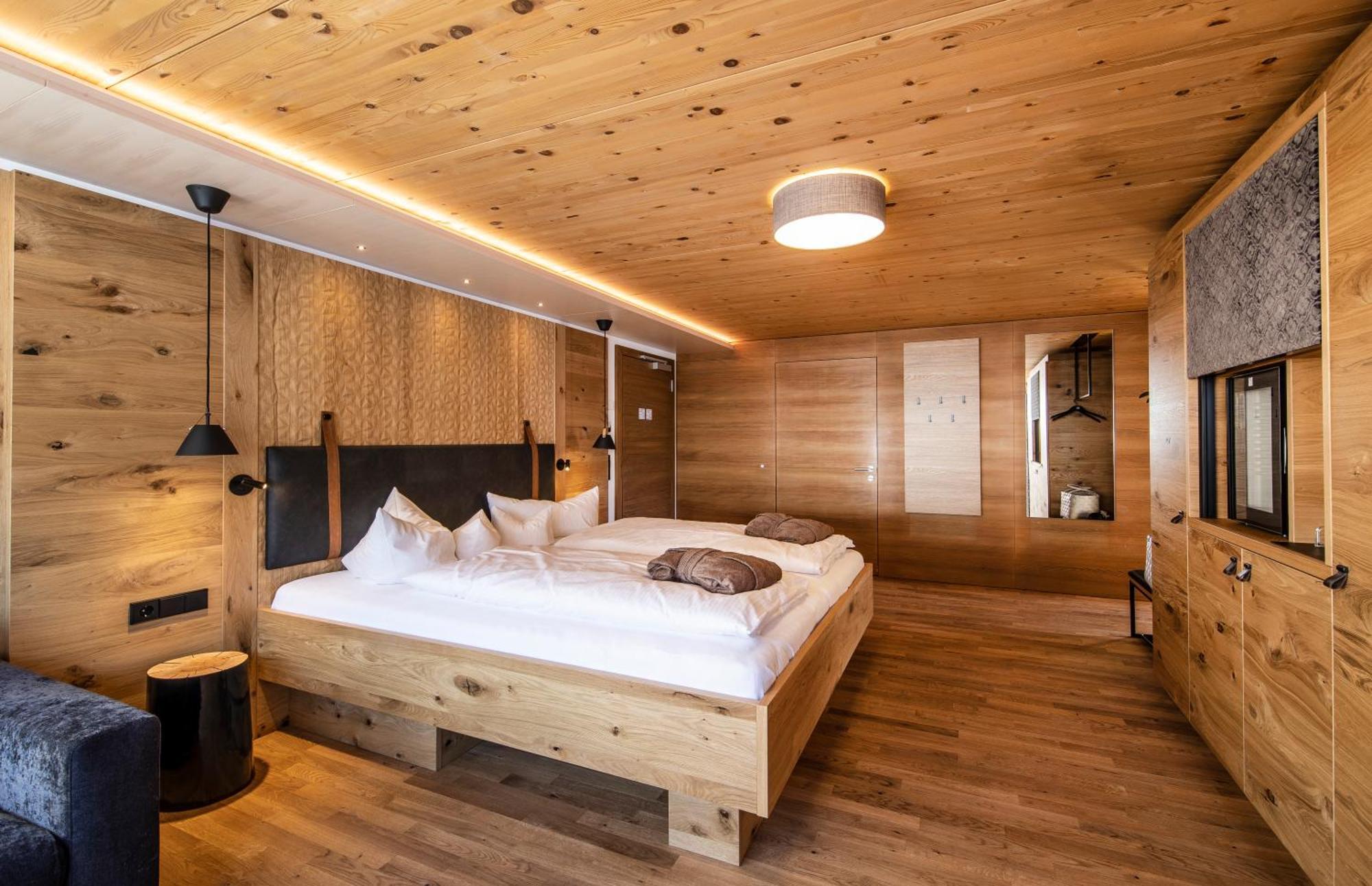 Alpen Hotel Post Au (Vorarlberg) Экстерьер фото